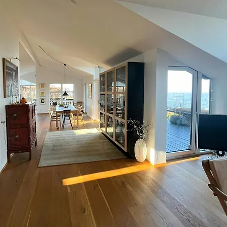 Prázdninový dům Architect-designed House With Private