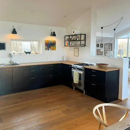 Ferienhaus Architect-designed House With Private
