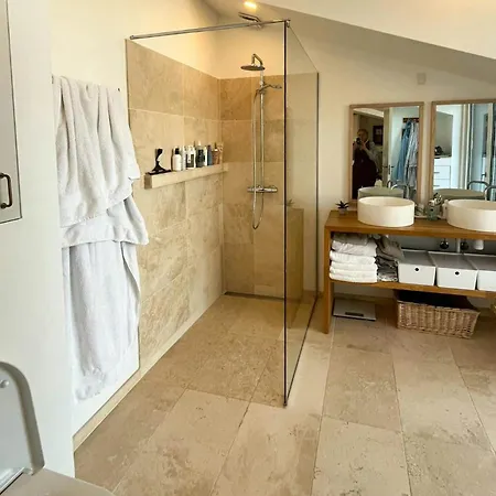 Dom wakacyjny Architect-designed House With Private Løgstrup