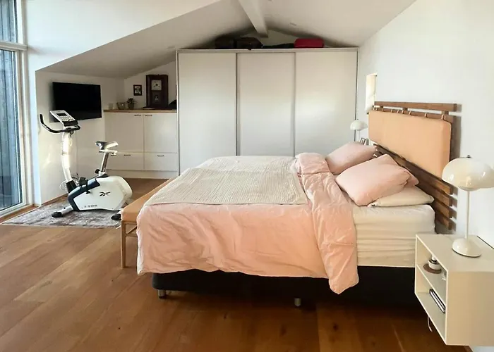 Ferienhaus Architect-designed House With Private *