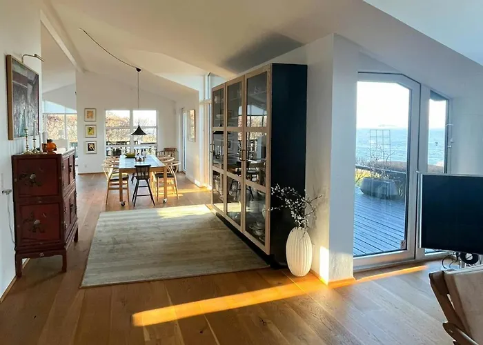 Ferienhaus Architect-designed House With Private *